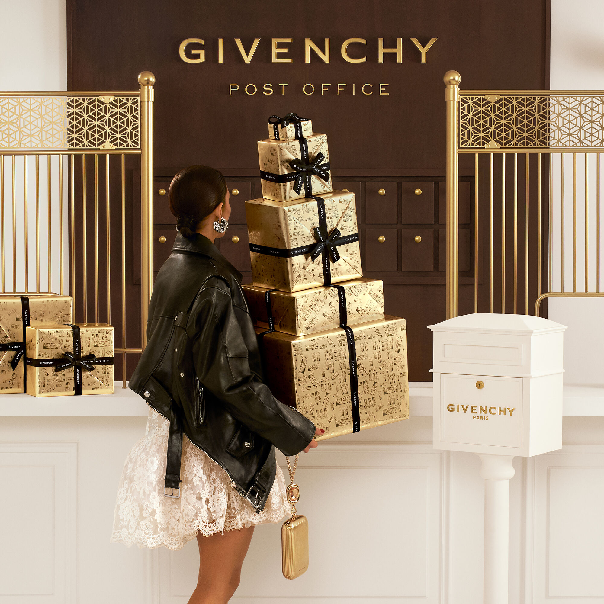 Givenchy - Gentleman Society Gift Set - Eau de Parfum and travel spray